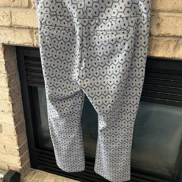 Cabi. Geometric Patterned pants in Blue and White - Picture 2 of 2